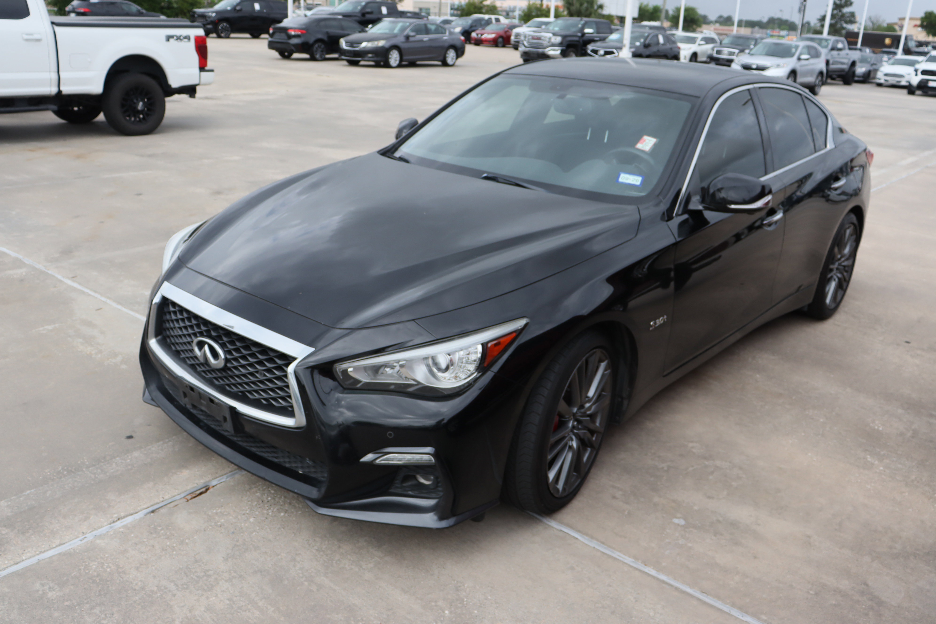 Used 2018 INFINITI Q50 Red Sport 400 w/ Sensory Package (Sport) image 6