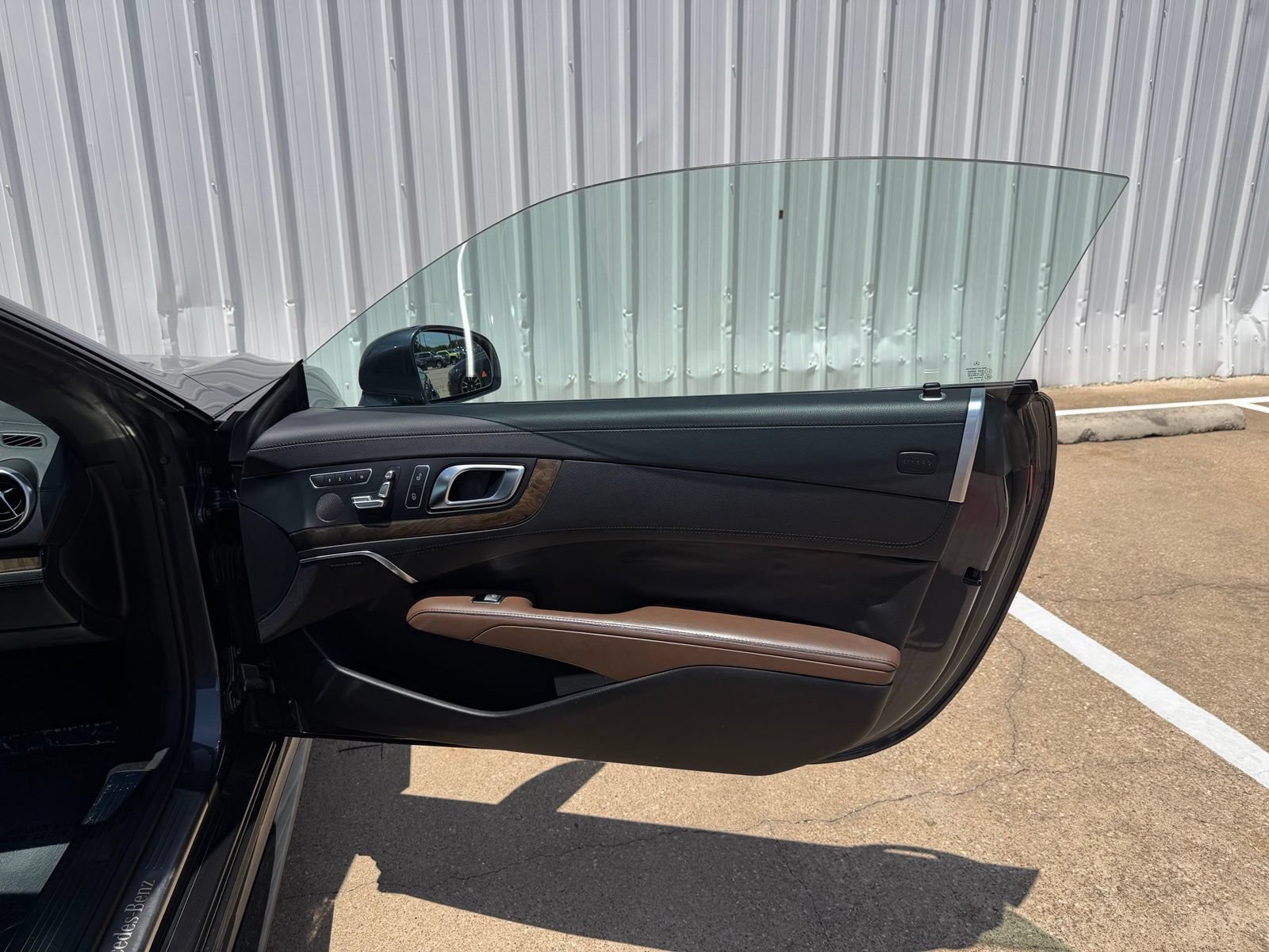 Used 2013 Mercedes-Benz SL 550 image 23