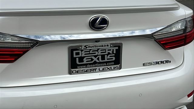 Used 2016 Lexus ES 300h image 5
