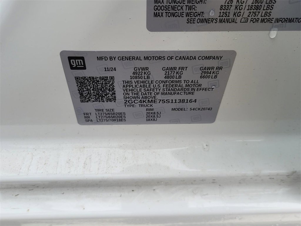 Used 2025 Chevrolet Silverado 2500 Custom w/ Custom Value Package image 33