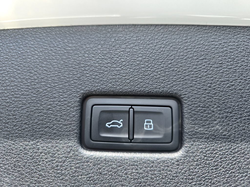 New 2026 Audi RS Q8 performance AWD/4WD image 17