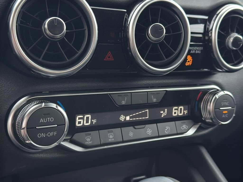 New 2025 Nissan Sentra SR image 26