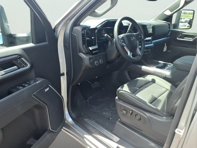 New 2026 Chevrolet Silverado 3500 LTZ w/ LTZ Plus Package AWD/4WD image 9