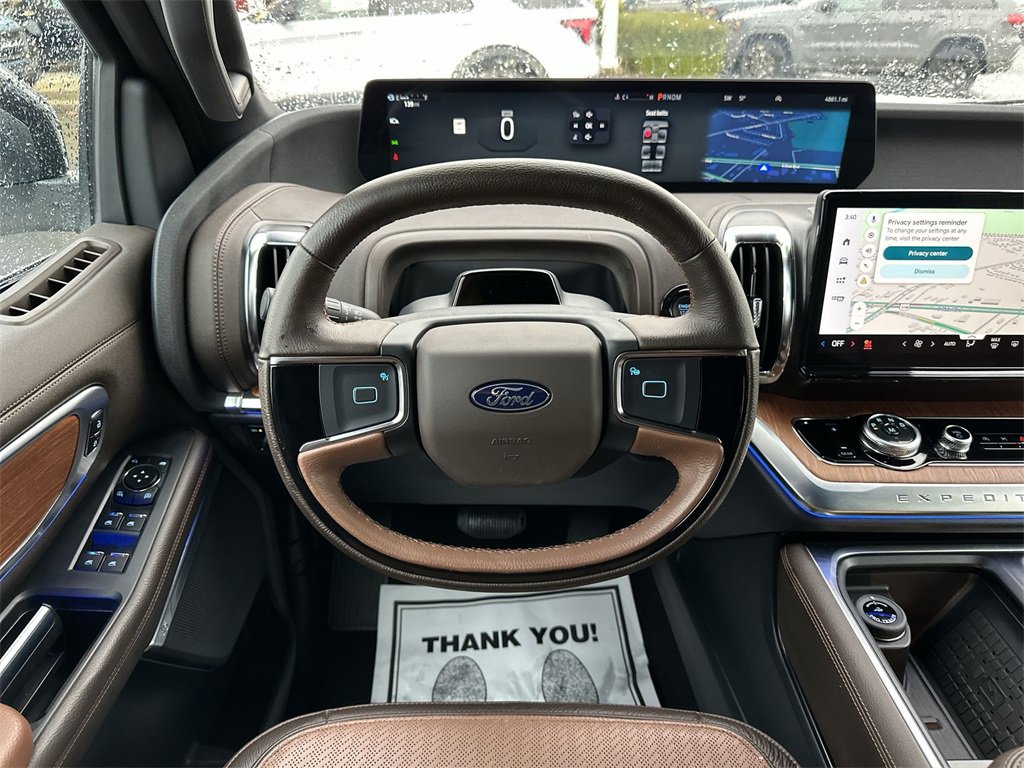 Used 2025 Ford Expedition Max King Ranch image 14