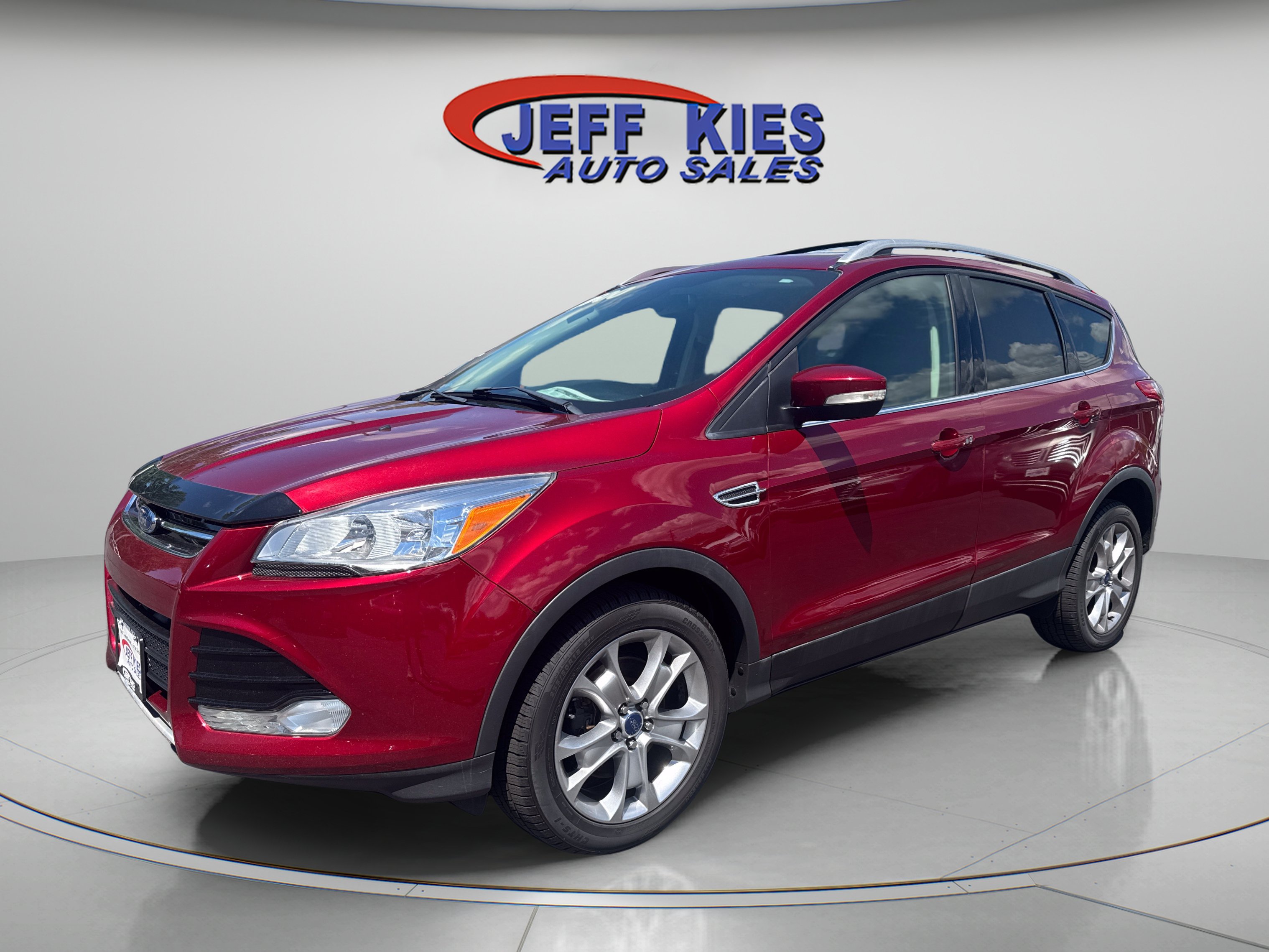 Used 2015 Ford Escape Titanium AWD/4WD image 1