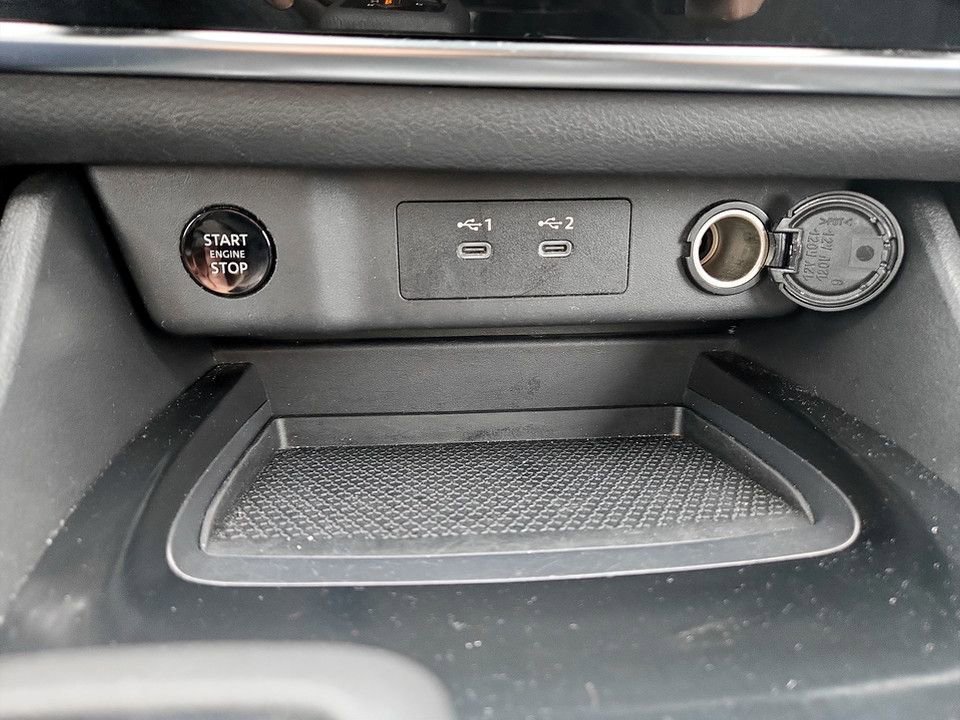 Used 2024 Nissan Rogue S image 23