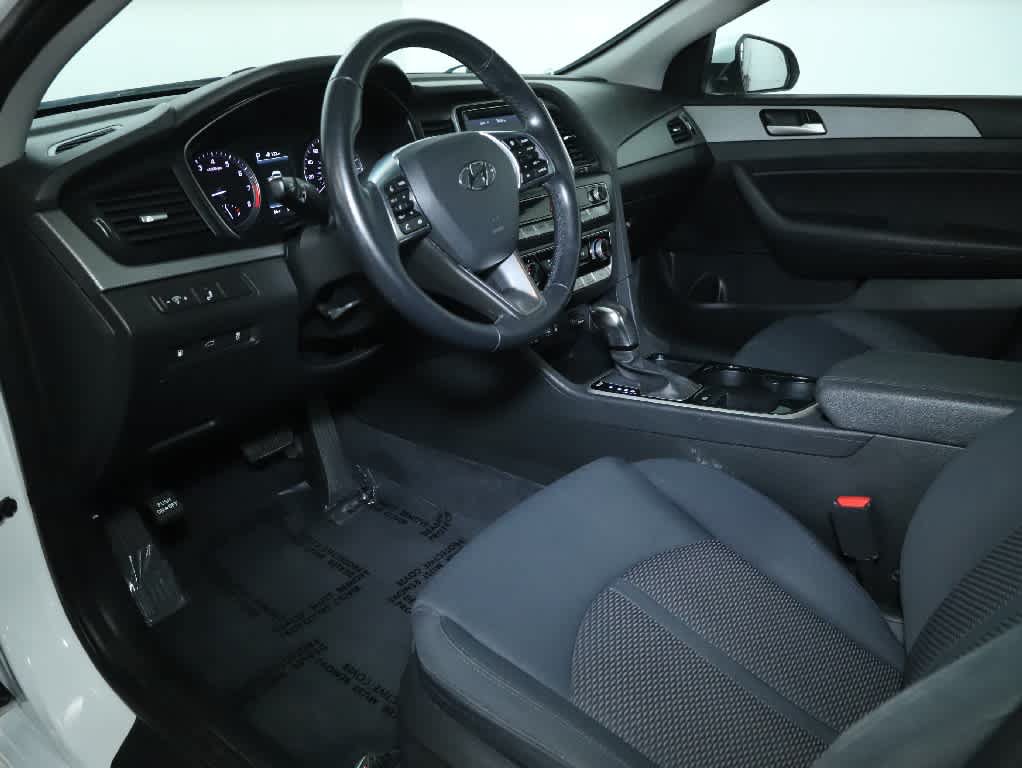 Used 2018 Hyundai Sonata SEL FWD image 17