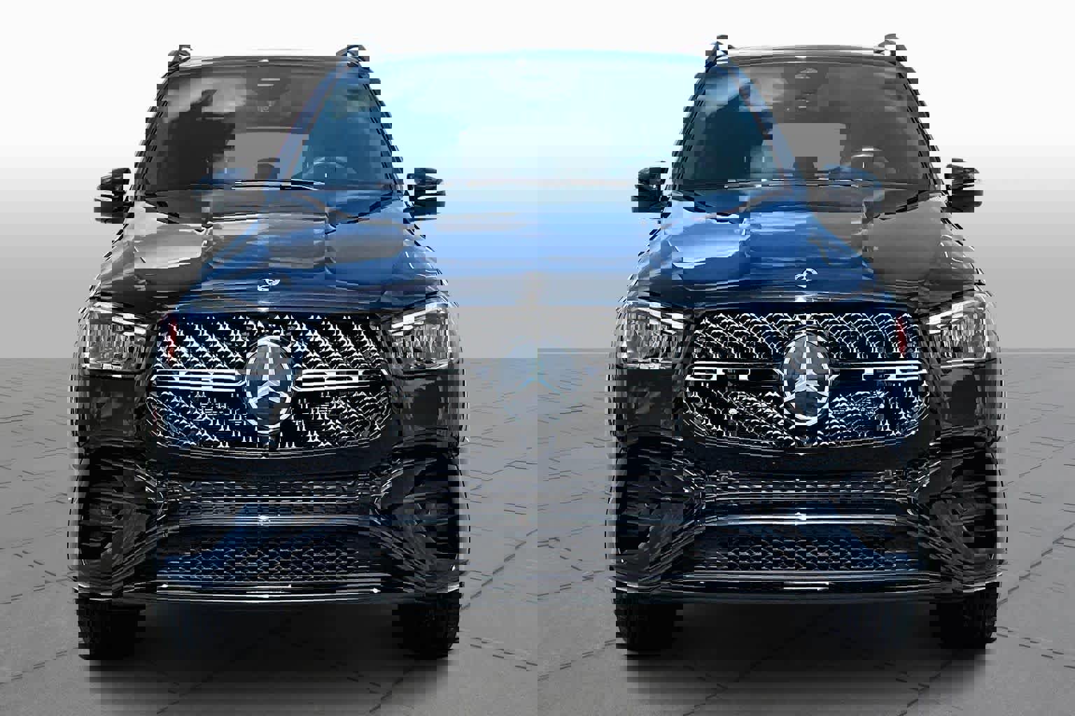 Used 2024 Mercedes-Benz GLE 350 4MATIC image 4