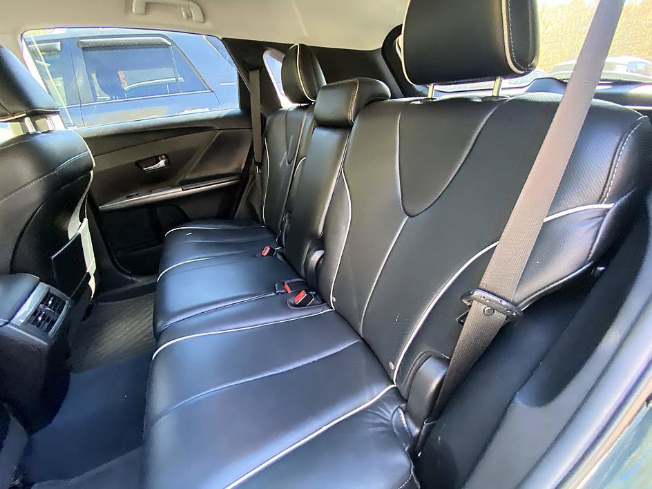Used 2013 Toyota Venza XLE AWD/4WD image 10
