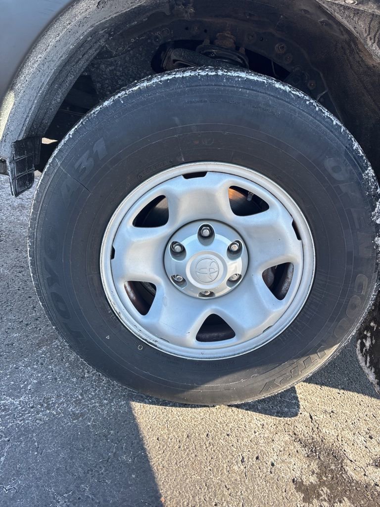 Used 2014 Toyota Tacoma 4x4 Regular Cab image 28