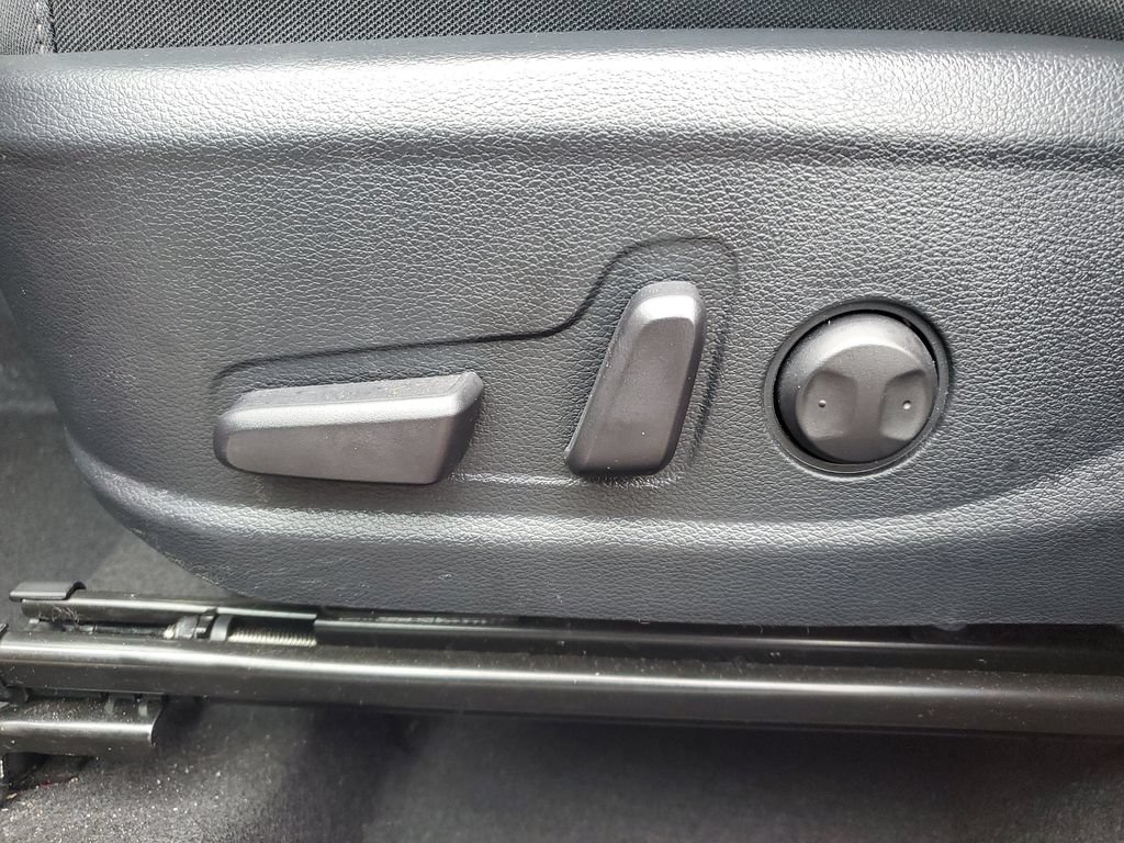 Certified 2024 Kia Soul EX FWD image 12