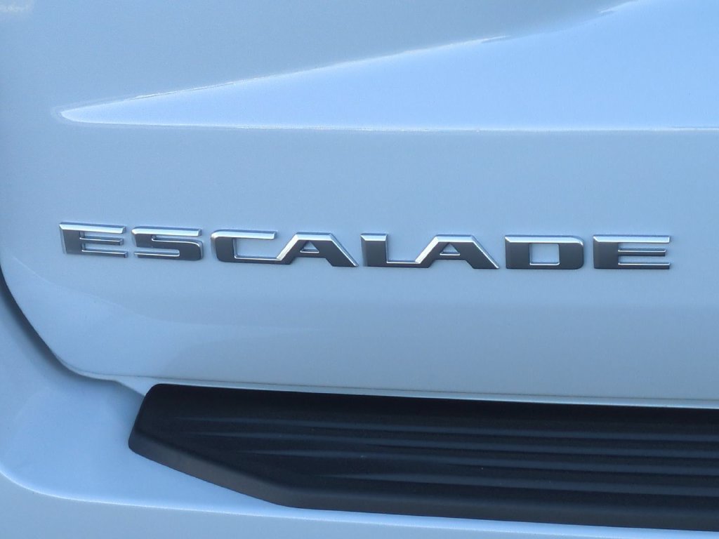 New 2026 Cadillac Escalade Platinum Sport AWD/4WD image 10
