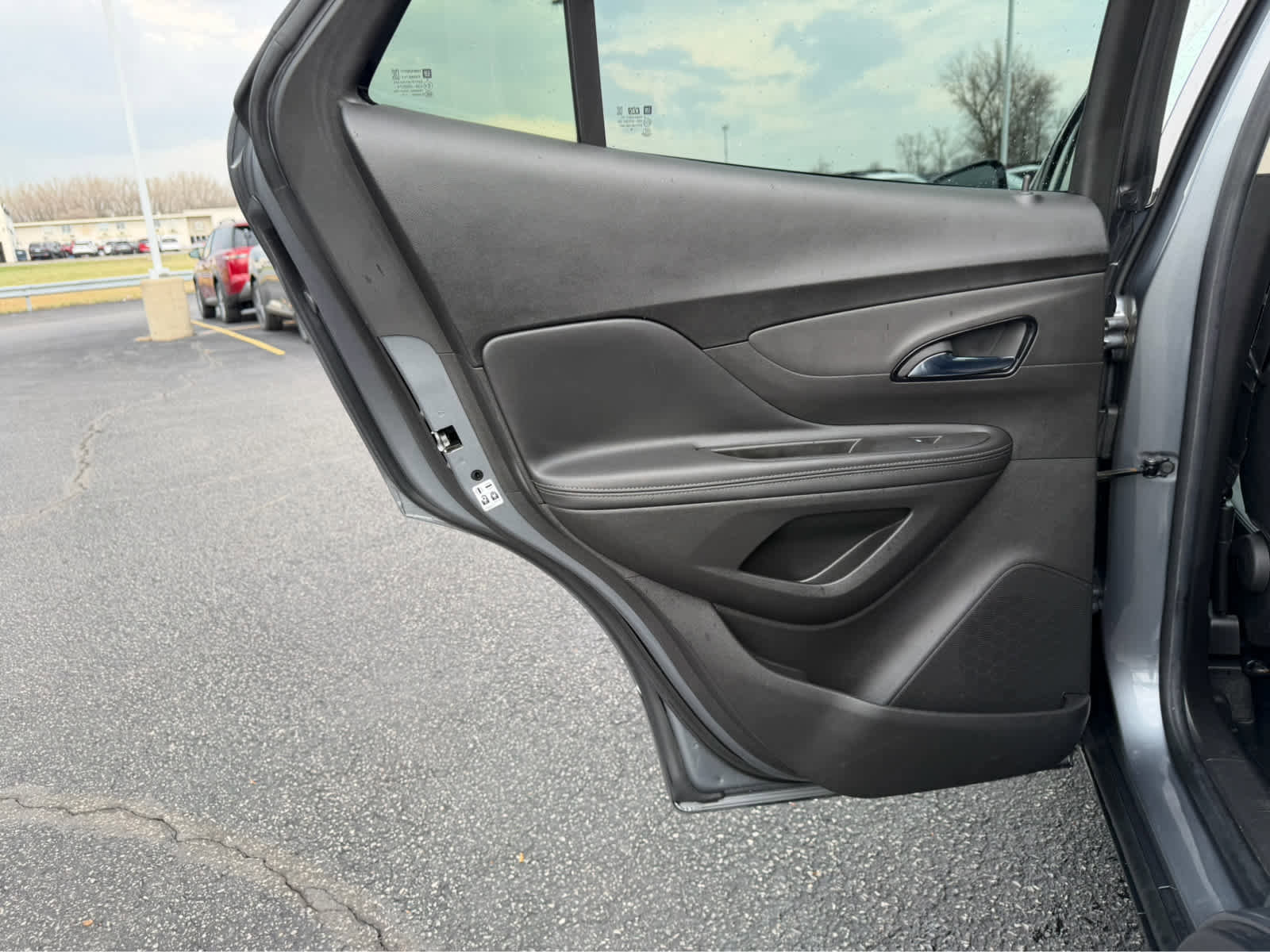 Used 2019 Buick Encore Essence w/ Experience Buick Package image 20