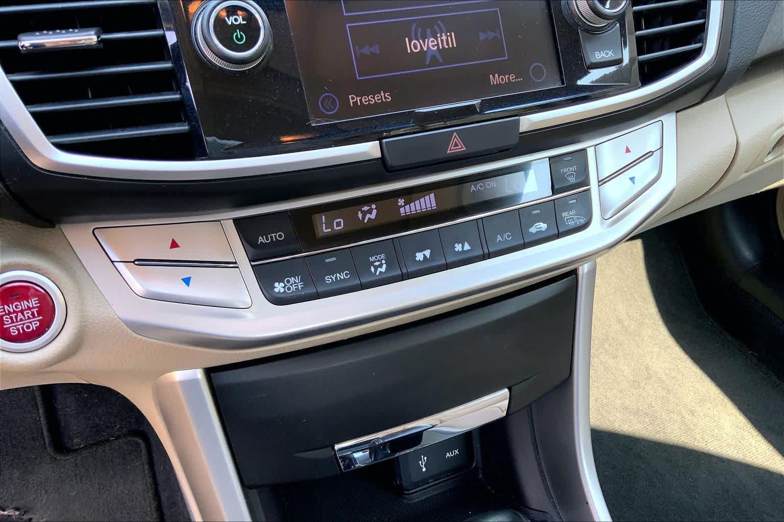 Used 2015 Honda Accord EX-L image 31