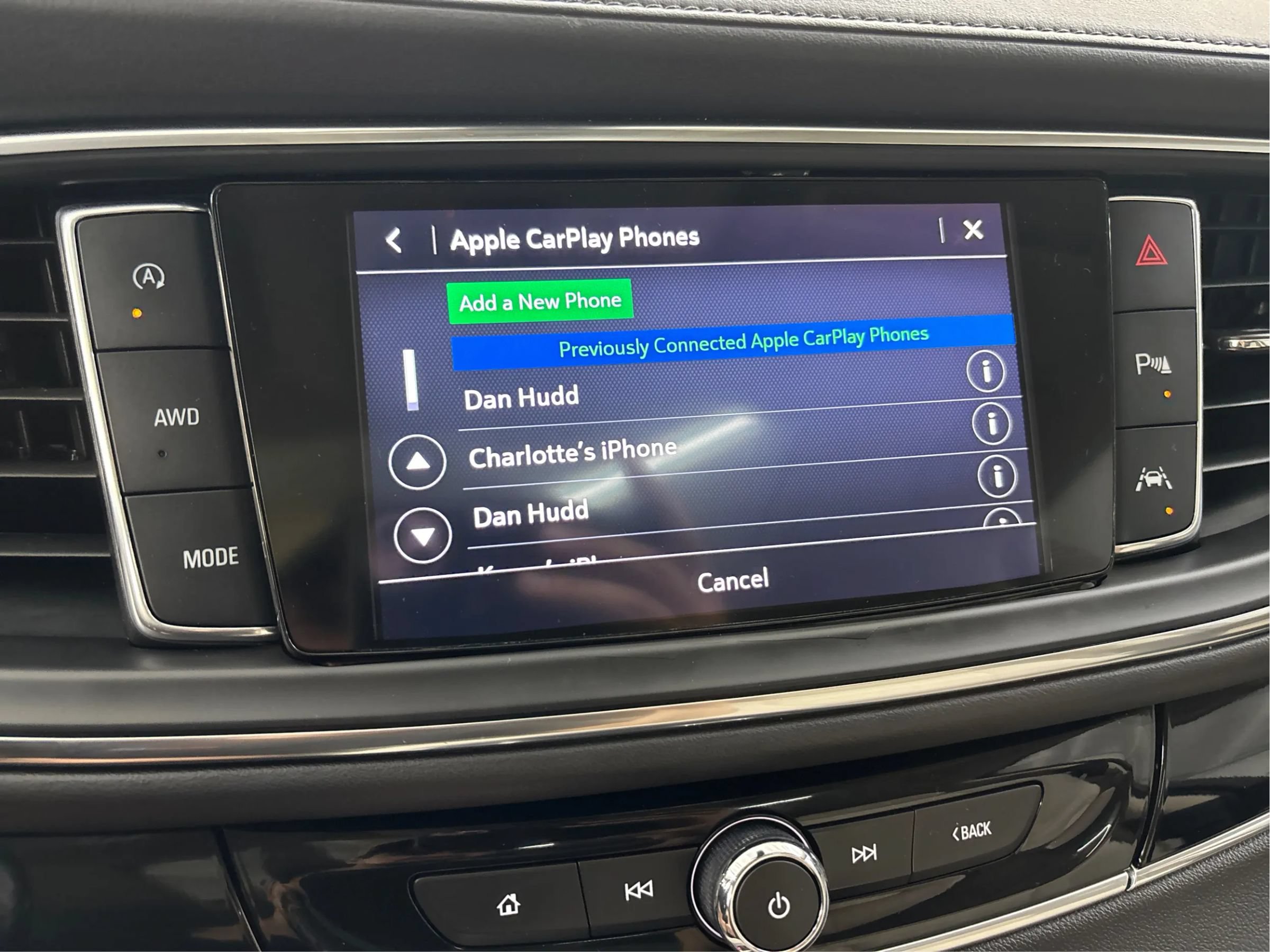 Used 2022 Buick Enclave Avenir w/ Avenir Technology Package AWD/4WD image 45