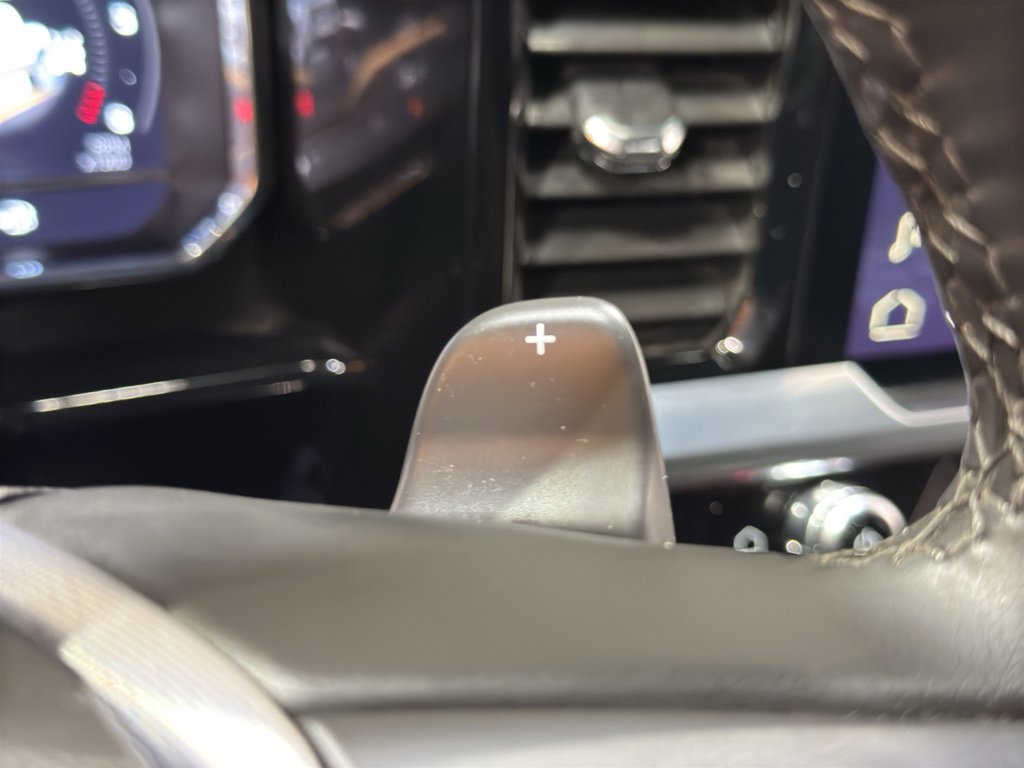 Used 2025 GMC Sierra 1500 Elevation w/ Preferred Package image 31