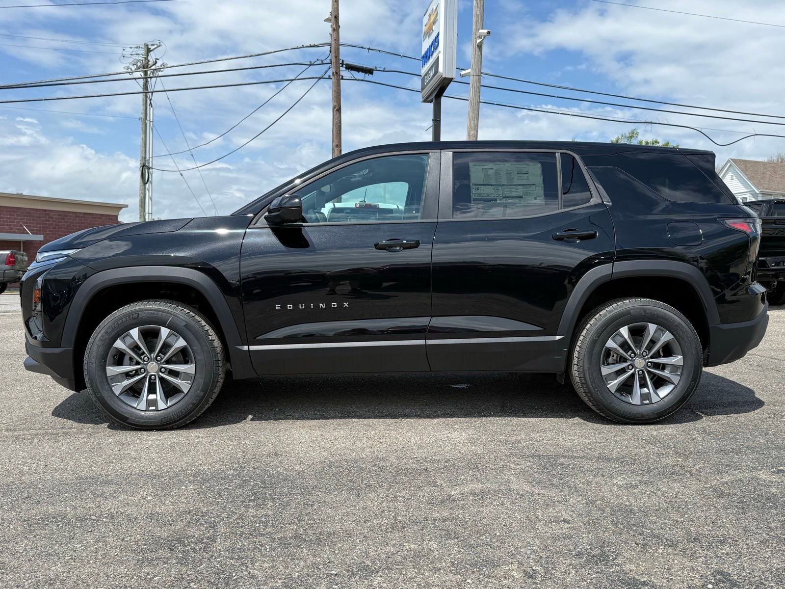 New 2026 Chevrolet Equinox LT image 4