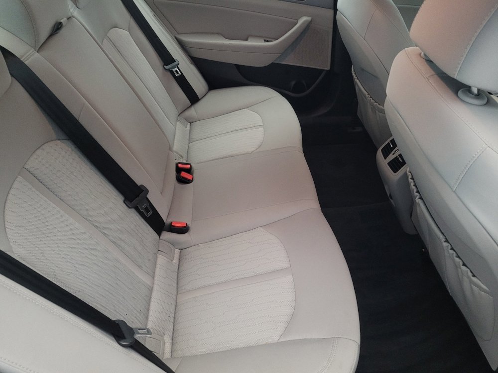 Used 2019 Hyundai Sonata Plug-In Hybrid image 19