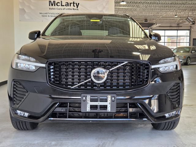 Certified 2024 Volvo XC60 B5 Core w/ Climate Package AWD/4WD image 8