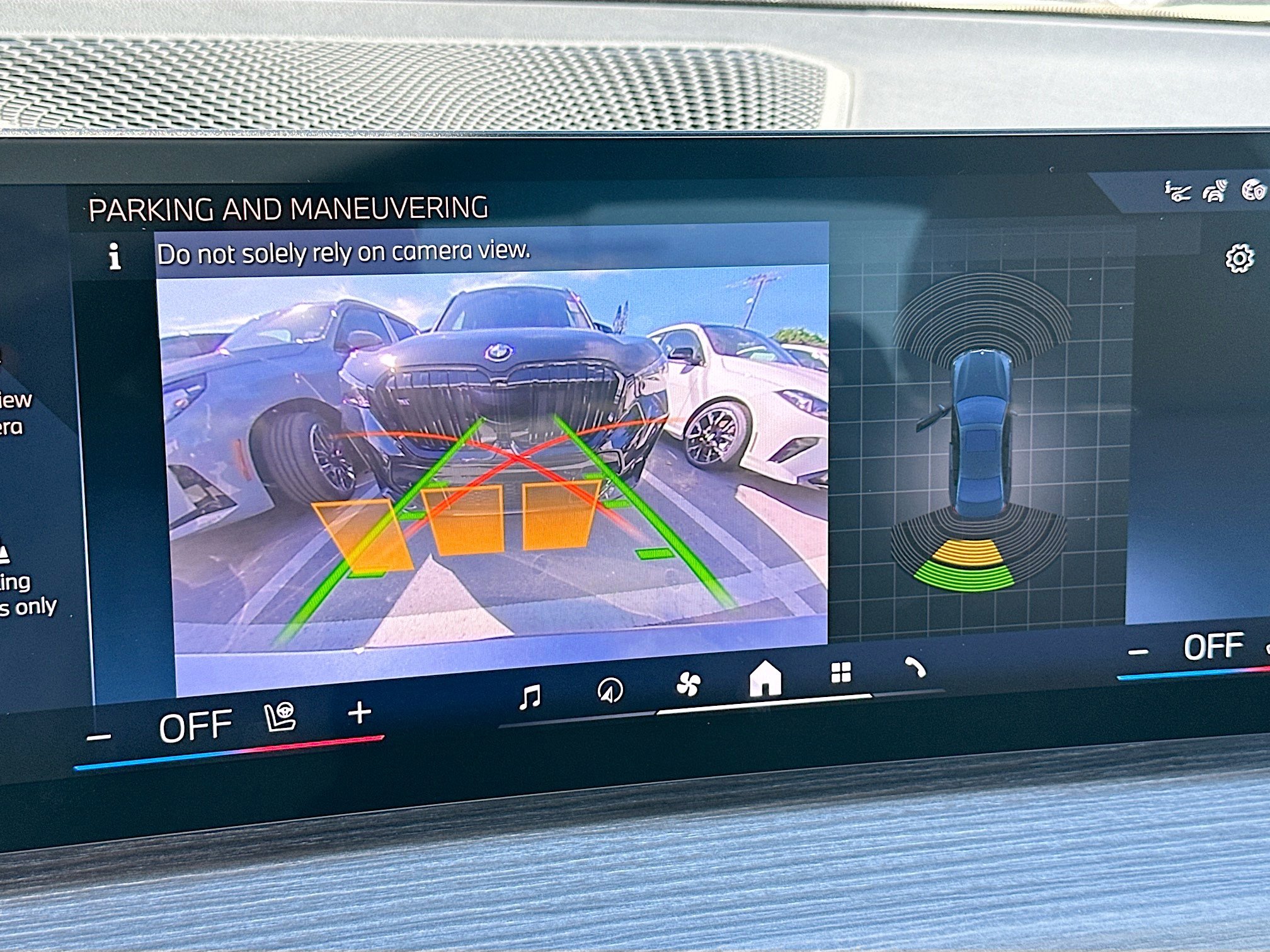 New 2026 BMW 330i Sedan w/ Premium Package RWD image 12