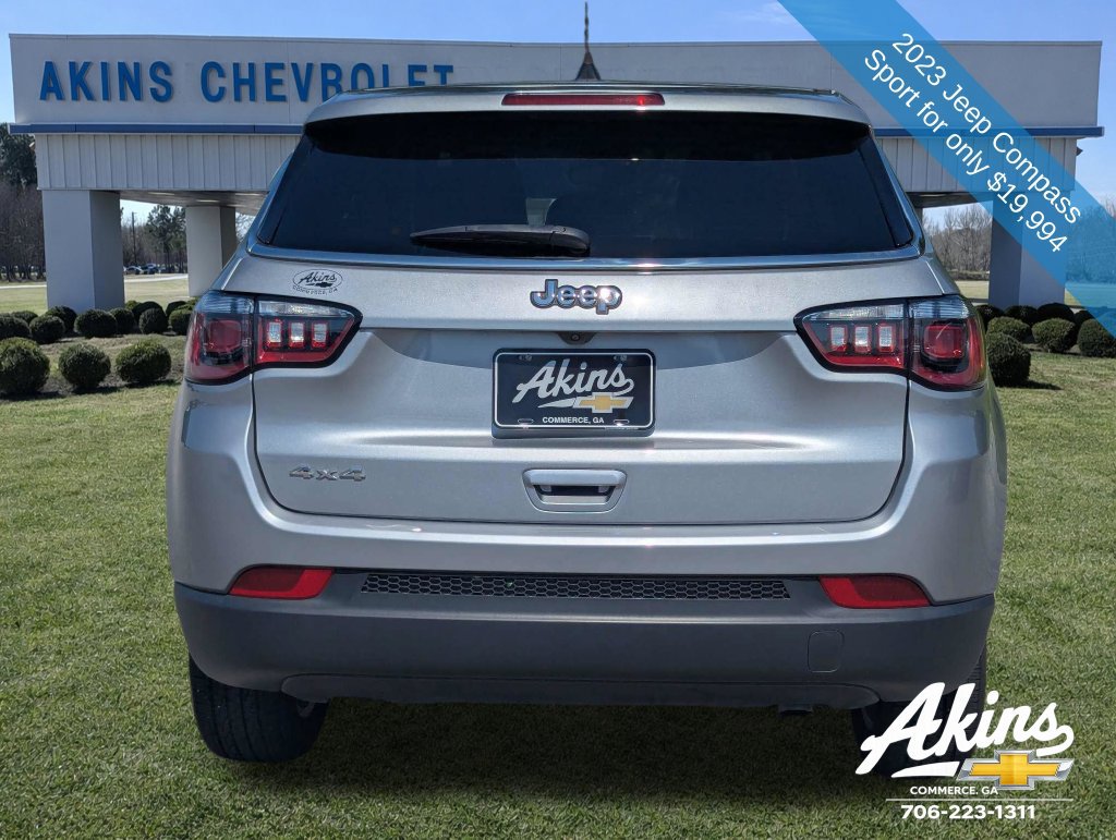 Used 2023 Jeep Compass Sport AWD/4WD image 5
