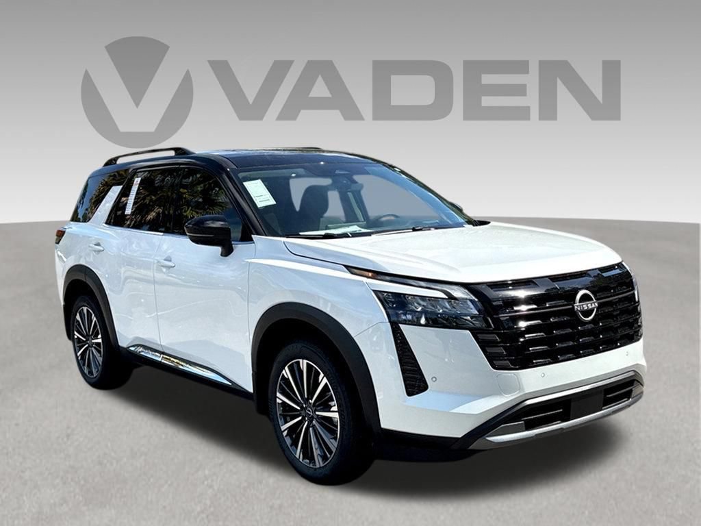 New 2026 Nissan Pathfinder Platinum FWD image 1