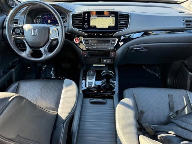 Used 2023 Honda Passport Elite image 12
