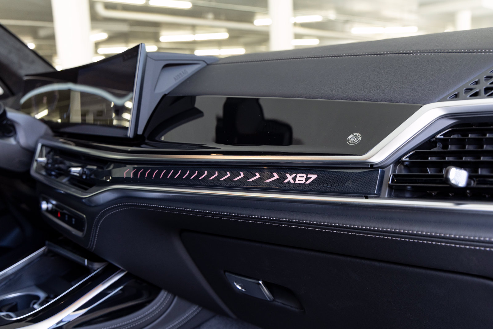 New 2026 BMW ALPINA XB7 AWD/4WD image 41