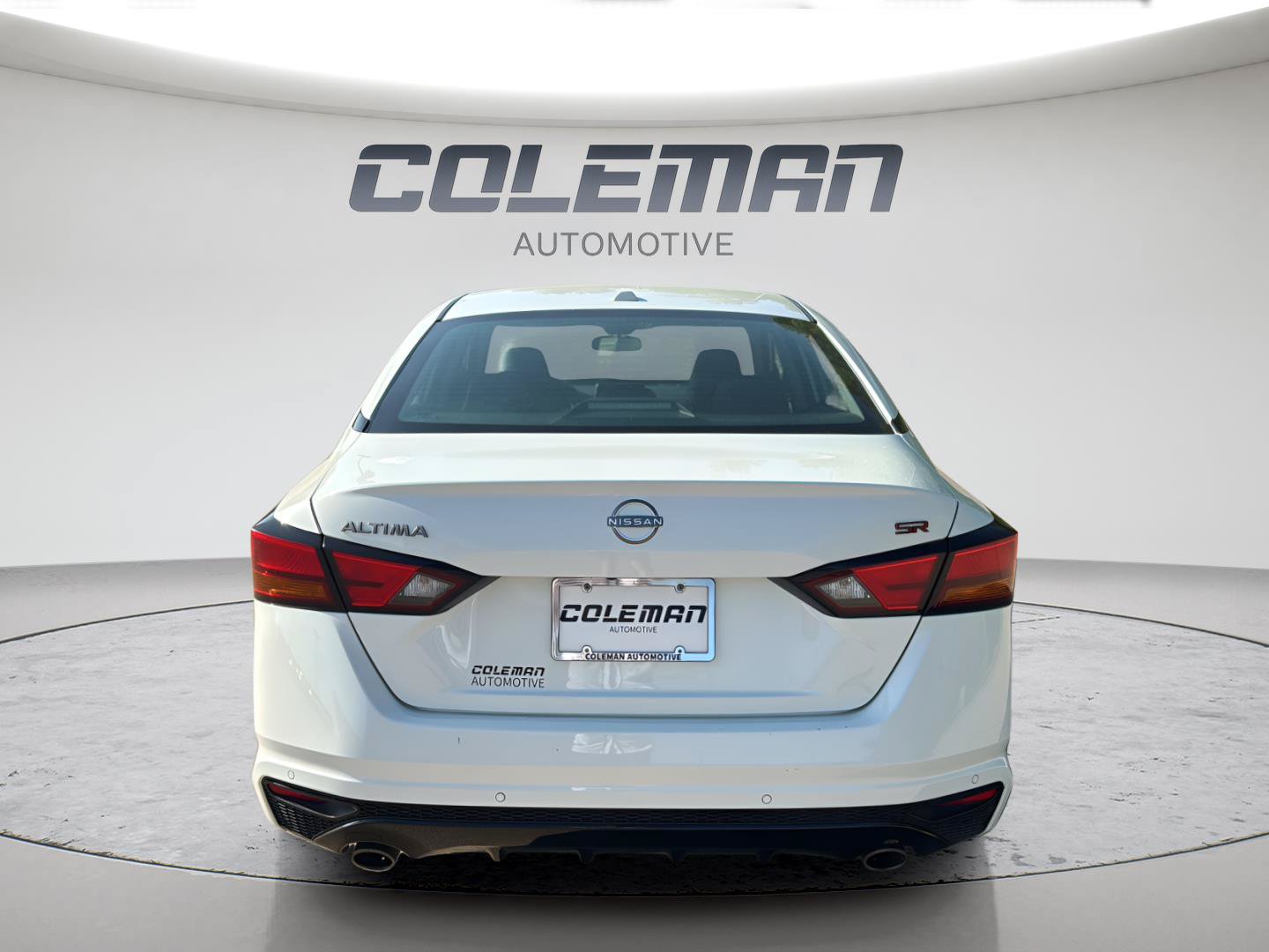 Used 2024 Nissan Altima 2.5 SR FWD image 7