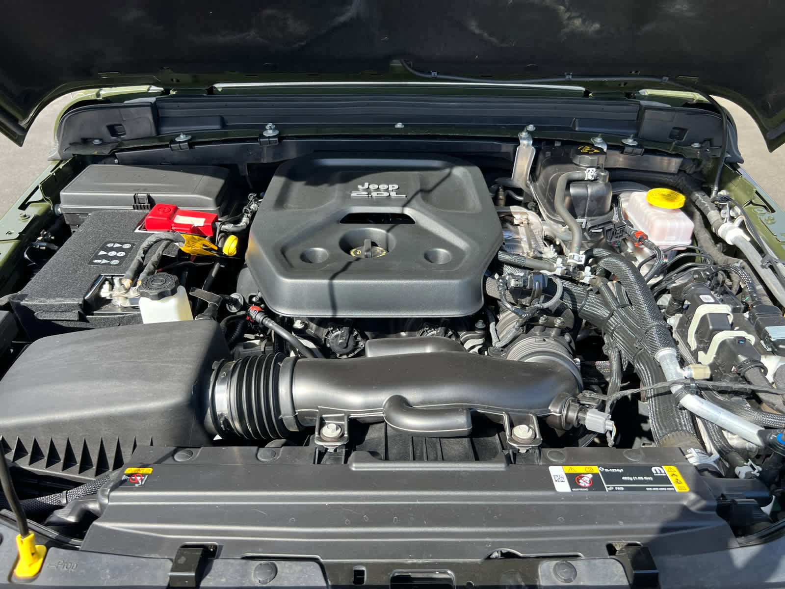Used 2022 Jeep Wrangler Sport image 3