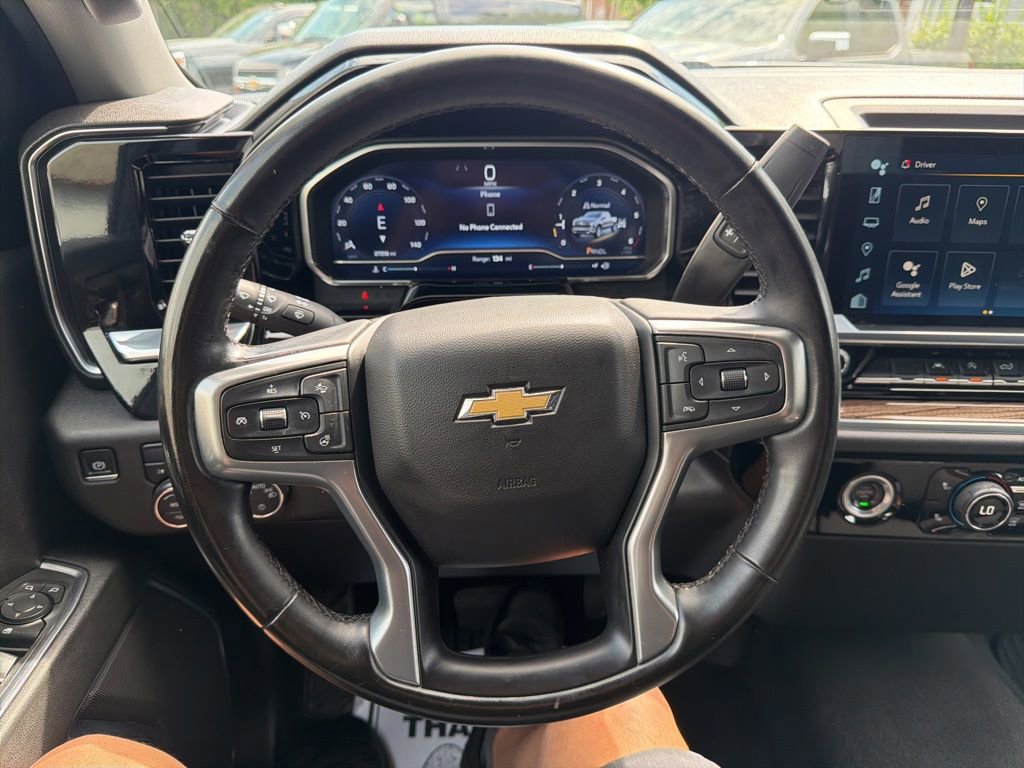 Used 2023 Chevrolet Silverado 1500 LT AWD/4WD image 24