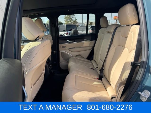 New 2026 Jeep Grand Cherokee Limited w/ Limited Altitude Package AWD/4WD image 27