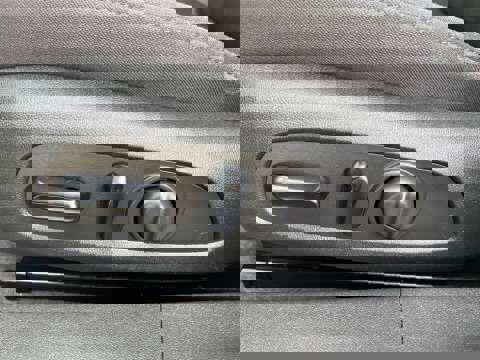 Used 2023 Chevrolet Malibu LT image 40