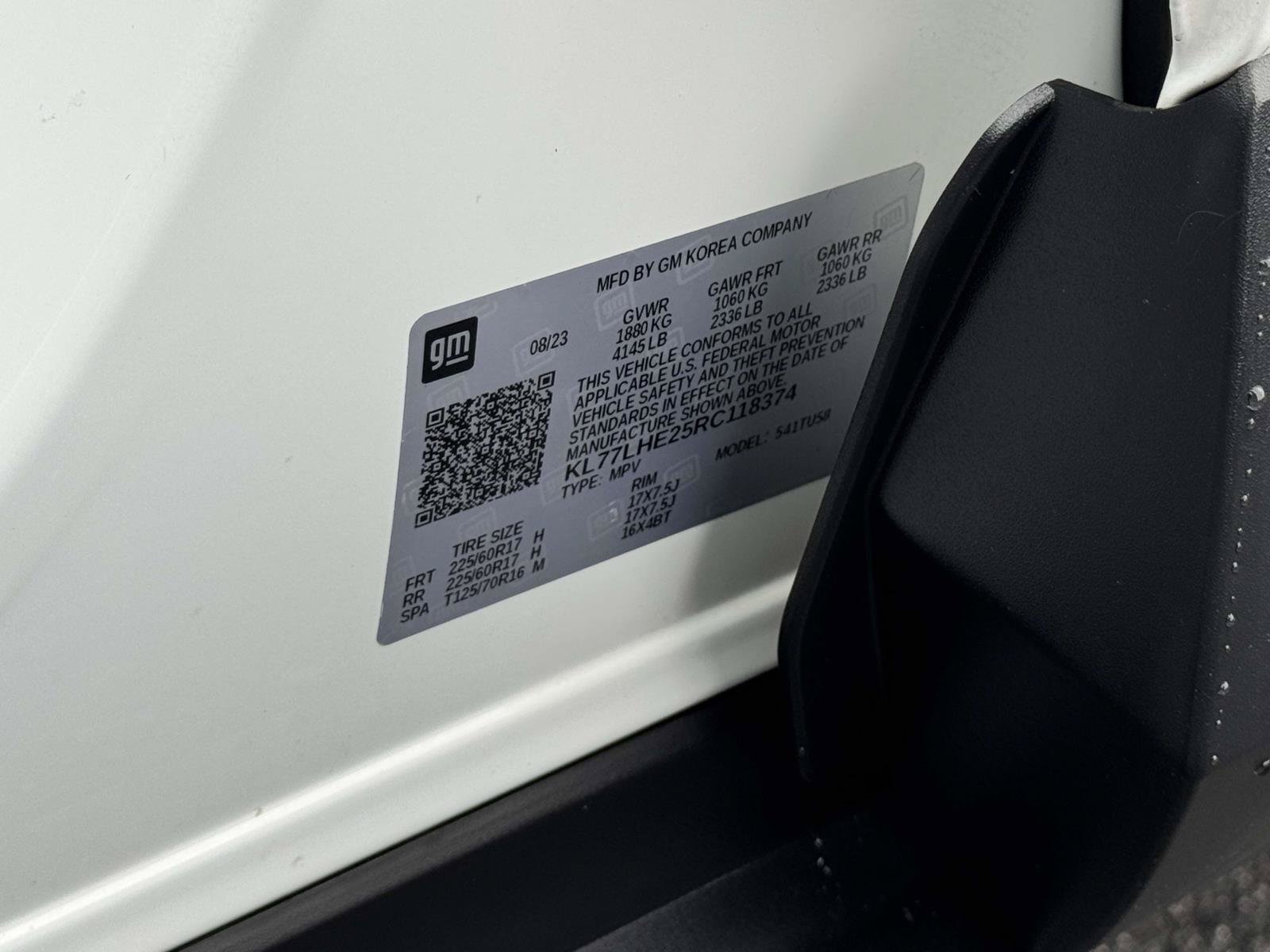 Used 2024 Chevrolet Trax LT FWD image 30