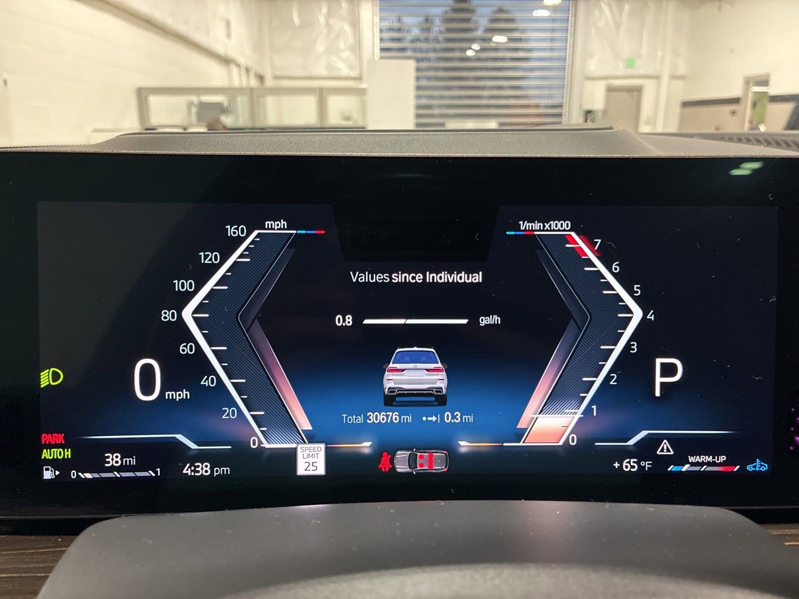 Used 2023 BMW X7 xDrive40i w/ M Sport Package image 21