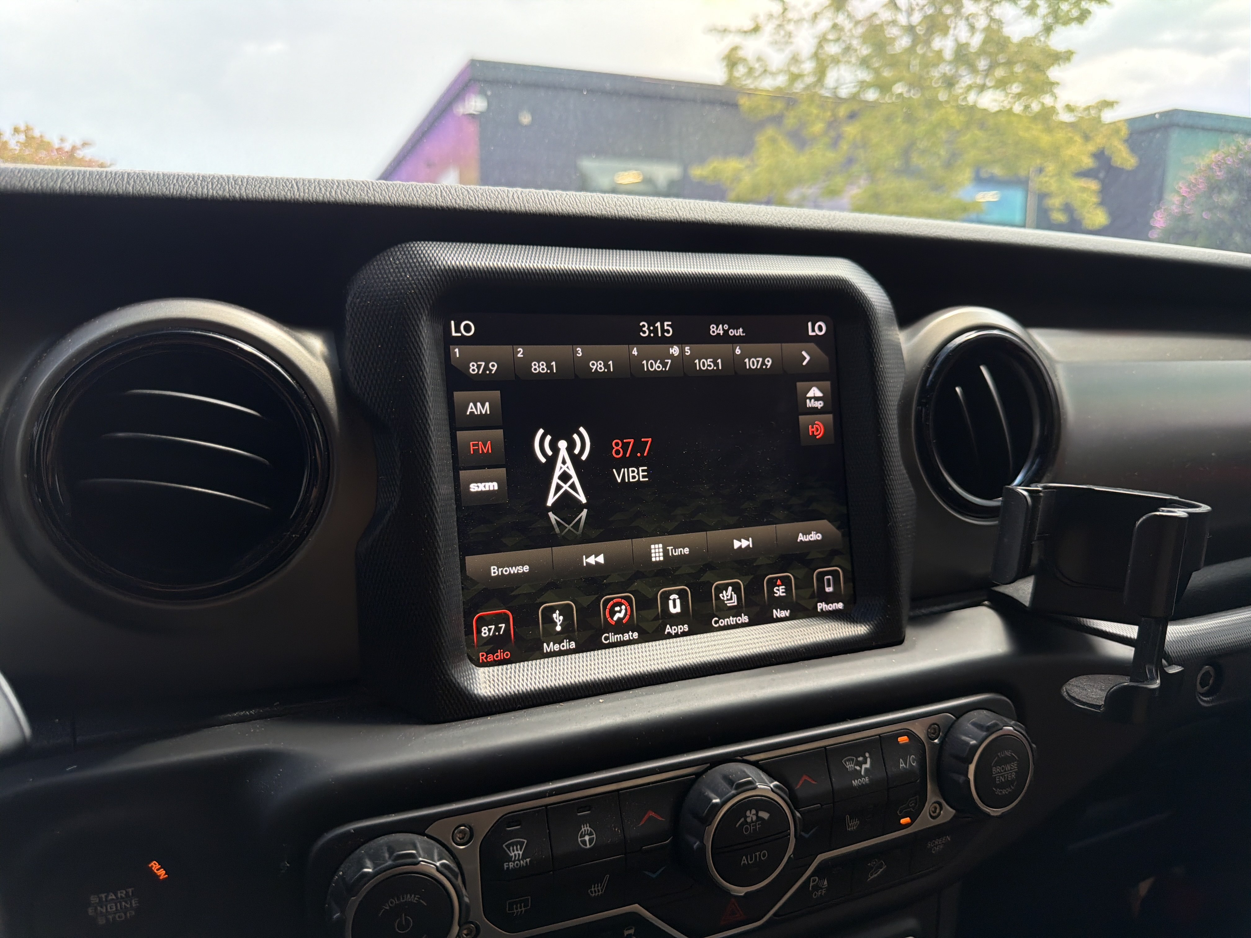 Used 2019 Jeep Wrangler Unlimited Rubicon AWD/4WD image 65