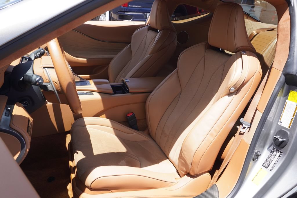 Used 2019 Lexus LC 500 Coupe w/ Performance Package RWD image 13