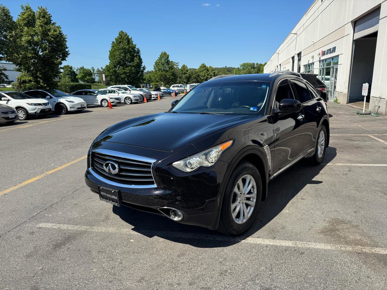 Used 2012 INFINITI FX35 AWD w/ Premium Pkg image 31