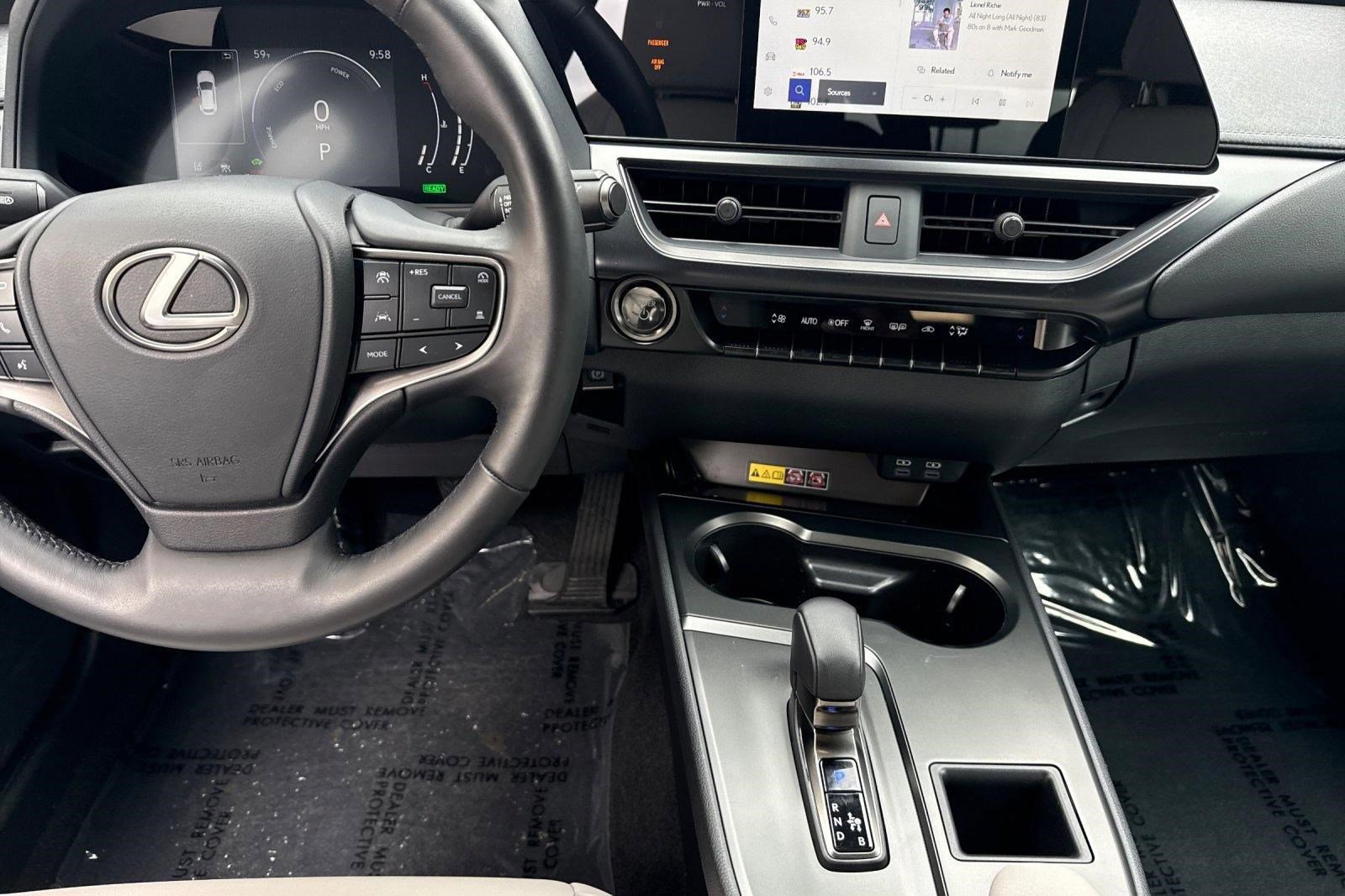 Certified 2025 Lexus UX 300h FWD w/ Accessory Package (Z2) image 28
