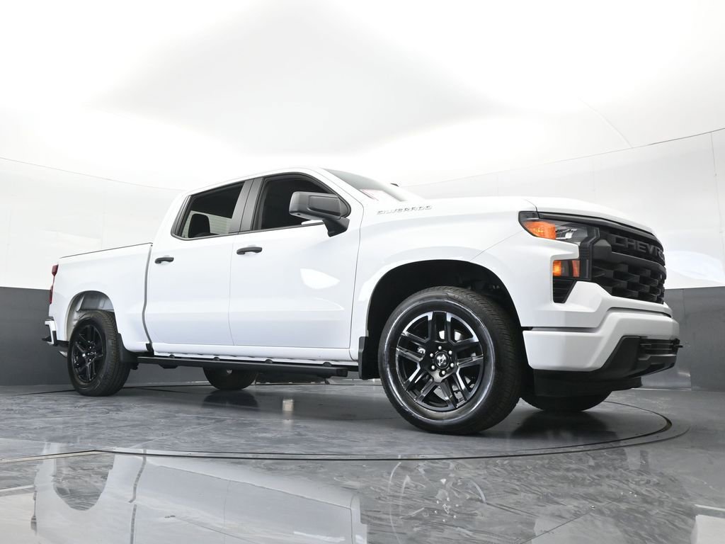 Used 2025 Chevrolet Silverado 1500 Custom image 65
