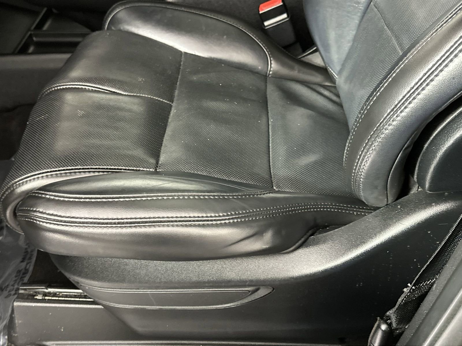 Used 2020 Lincoln Navigator Reserve w/ Equipment Group 208A Reserve image 16