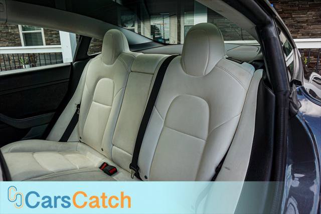 Used 2022 Tesla Model 3 Long Range AWD/4WD image 33