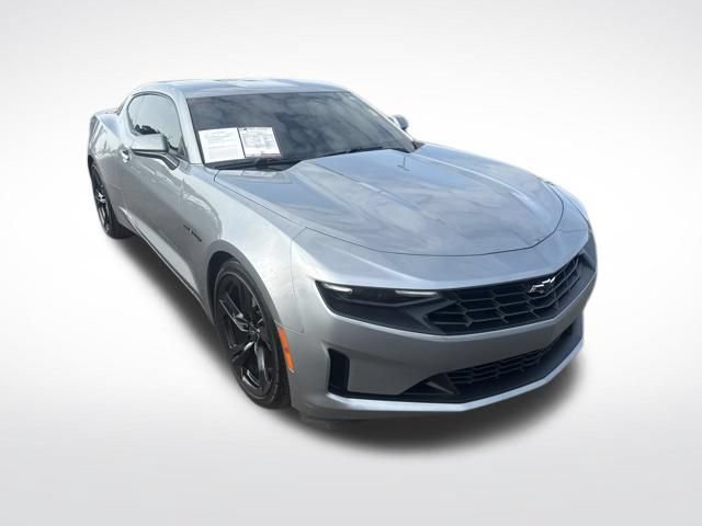 Used 2024 Chevrolet Camaro LT w/ Technology Package RWD image 7