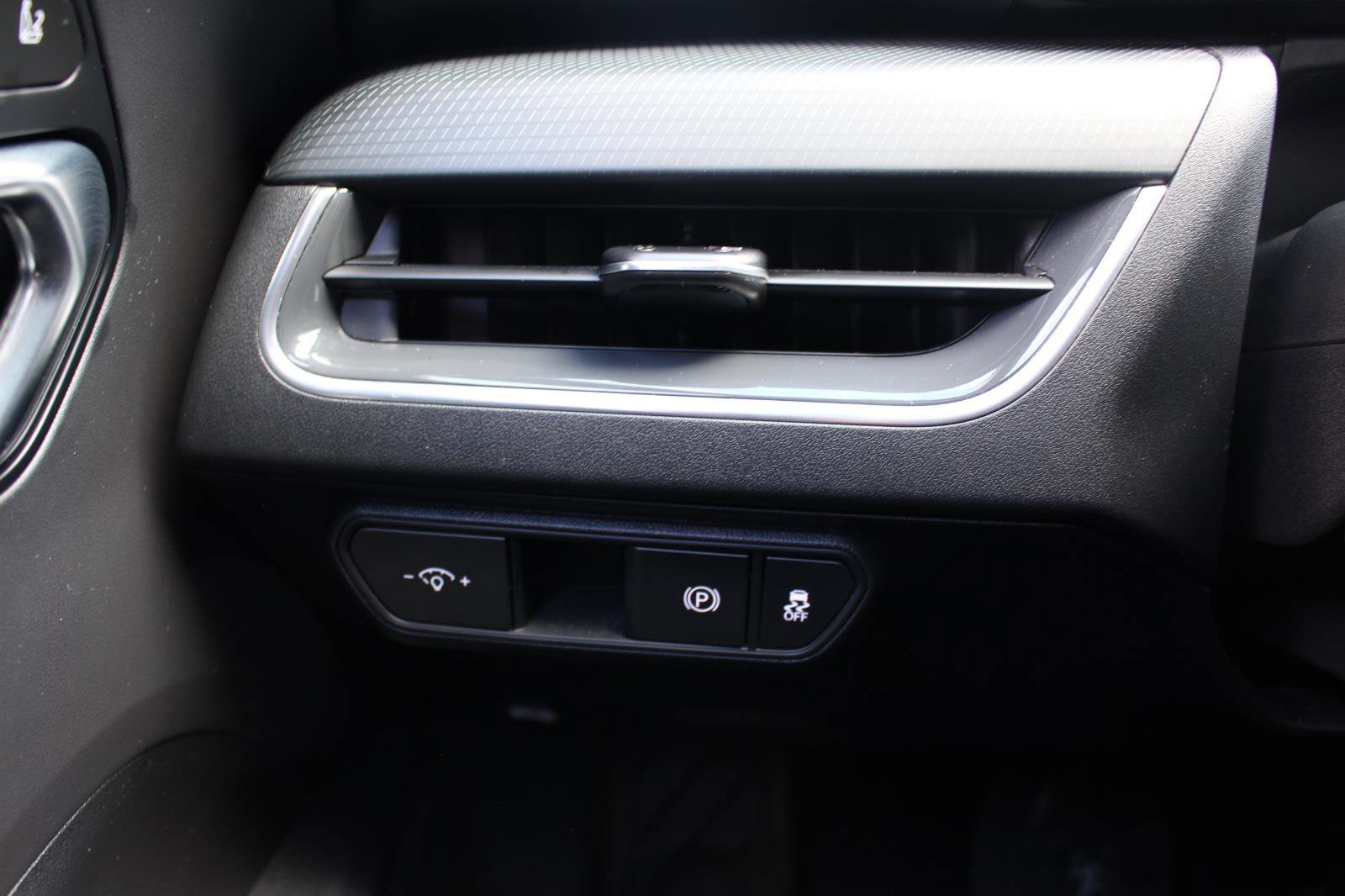 Certified 2025 Kia K4 GT-Line w/ GT-Line Premium Package image 26