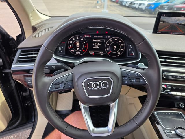 Used 2017 Audi Q7 3.0T Prestige w/ Prestige Package AWD/4WD image 32