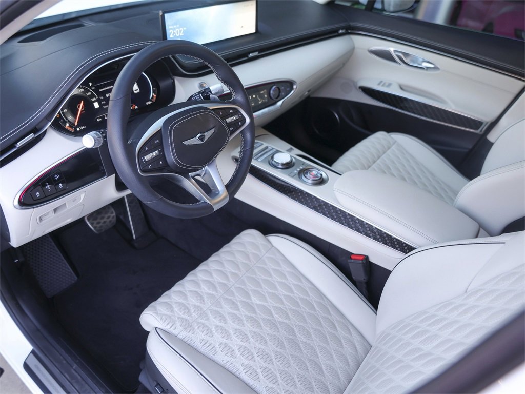 Used 2025 Genesis GV70 3.5T Sport w/ Sport Prestige Package image 4