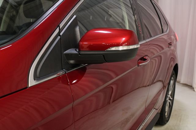 Used 2019 Ford Edge Titanium w/ Equipment Group 301A image 36