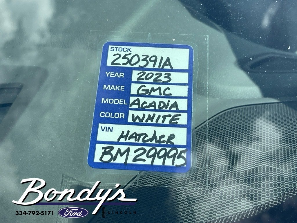 Used 2023 GMC Acadia SLT w/ Technology Package image 27