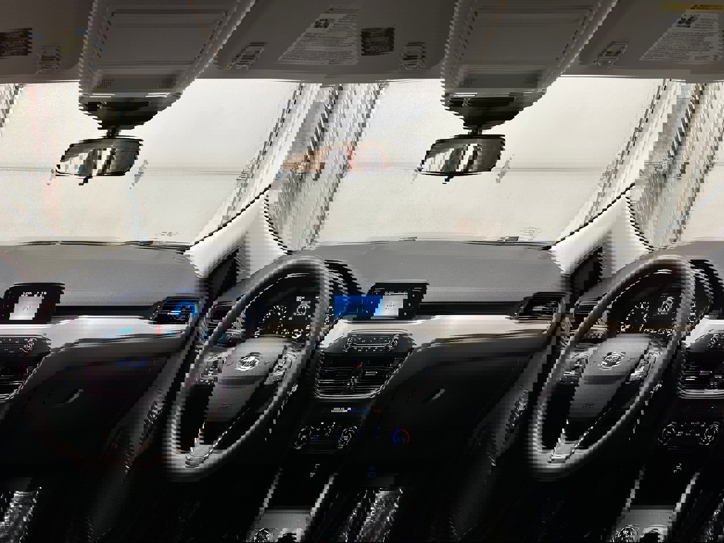 Certified 2022 Ford Escape S image 2