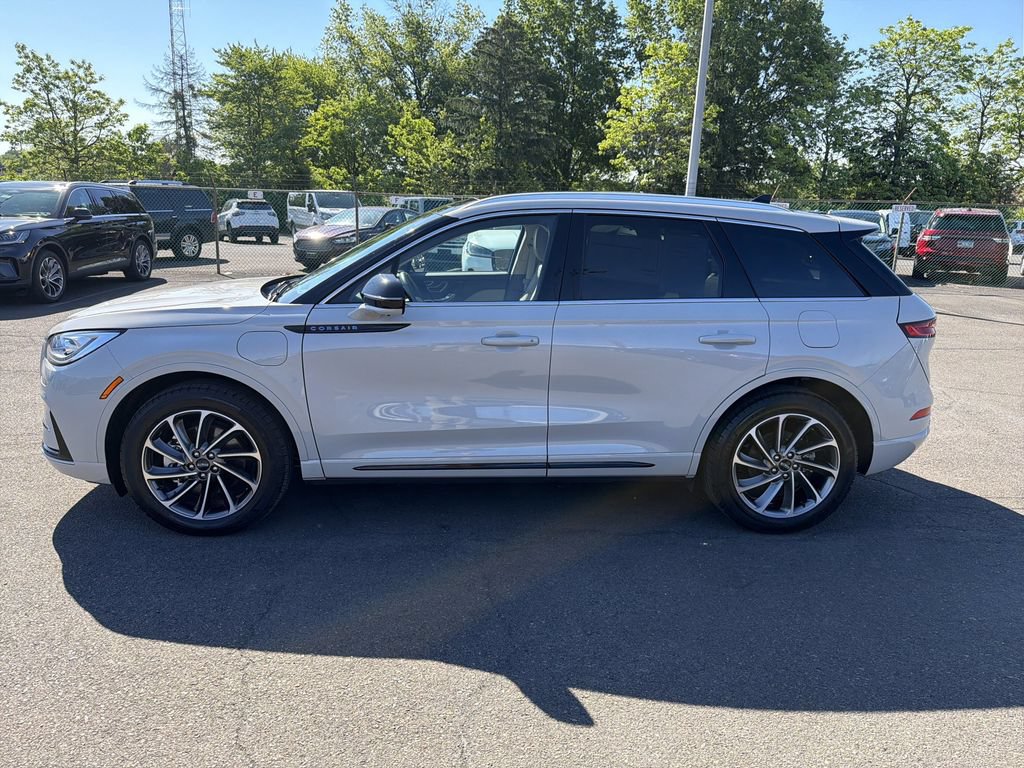 Certified 2024 Lincoln Corsair Grand Touring w/ Equipment Group 301A AWD/4WD image 2